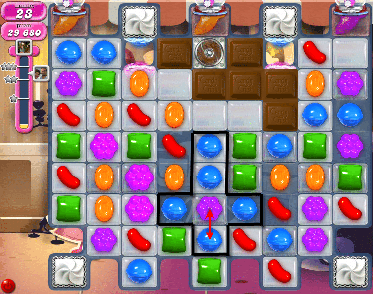 Renkli şekerler ve oyun ekranı